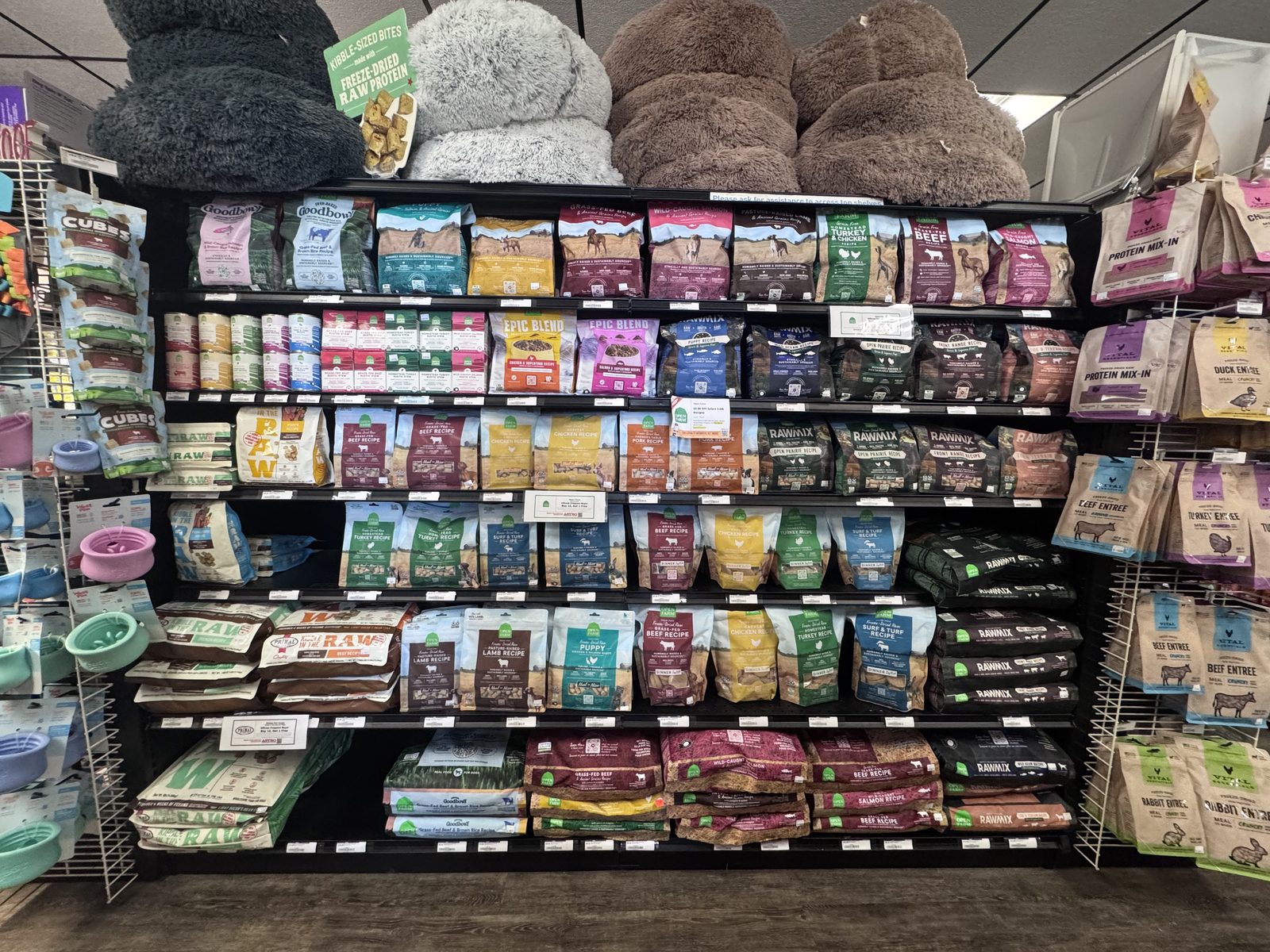 Open Farm pet food shelf section at Earthwise Pet Mantua, NJ